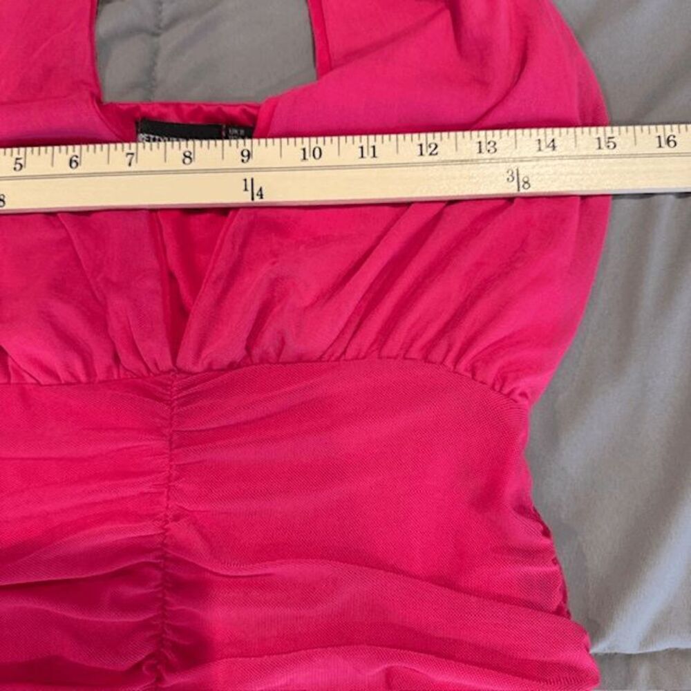 Pretty Little Thing Pink‎ Mesh Extreme Plunge Ruched Bodycon Dress Halter Size 4 - Picture 9 of 12